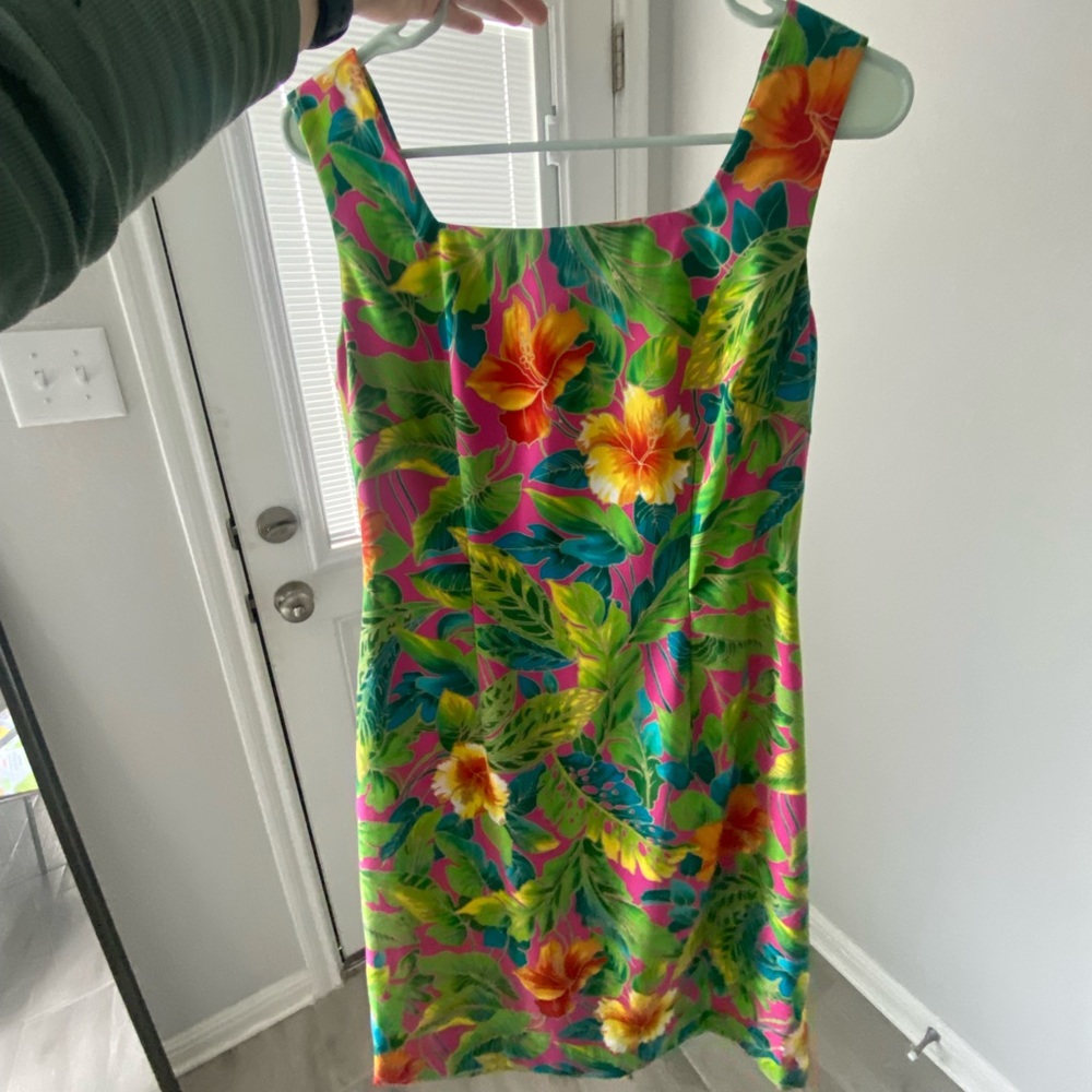 Hawaiian floral Clere dress
